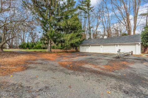 911 Middletown Lincroft Road Middletown NJ 07748