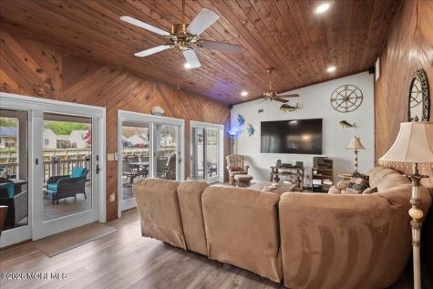 906 Bowsprit Point Lanoka Harbor NJ 08734
