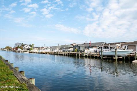 906 Bowsprit Point Lanoka Harbor NJ 08734