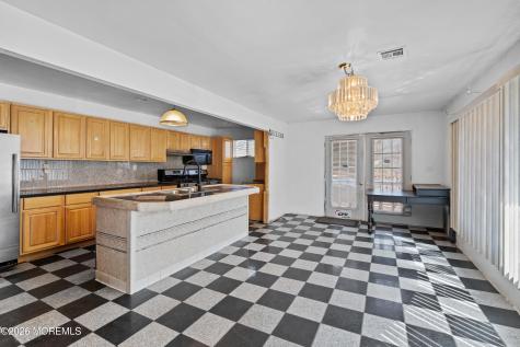 271 Joe Parker Road Lakewood NJ 08701