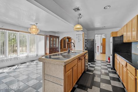 271 Joe Parker Road Lakewood NJ 08701