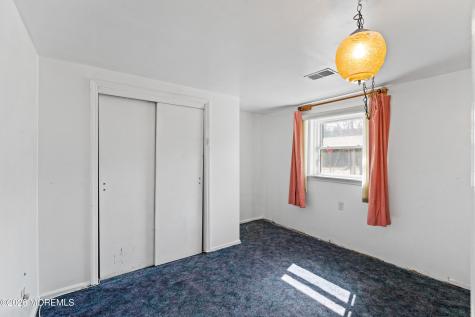 271 Joe Parker Road Lakewood NJ 08701