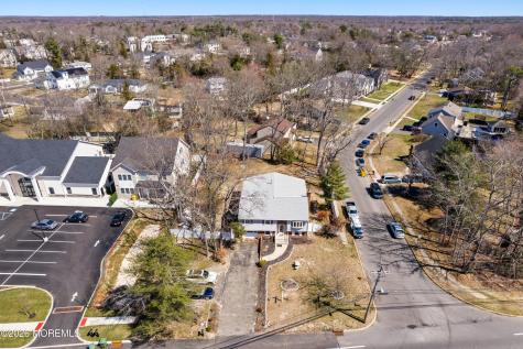 271 Joe Parker Road Lakewood NJ 08701