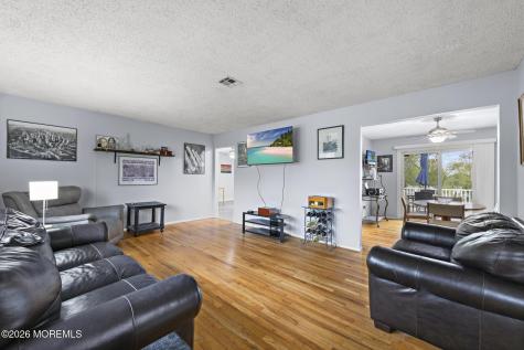 309 Colonial Drive Toms River NJ 08753