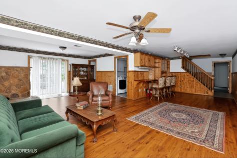 2121 Ridgeway Road Toms River NJ 08757