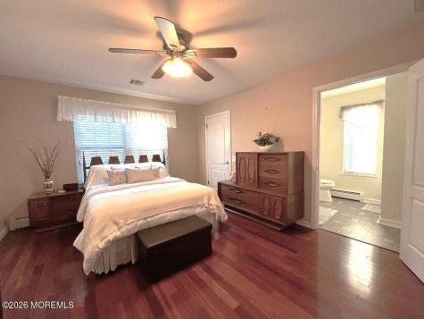 106 Chesterfield Lane Toms River NJ 08757