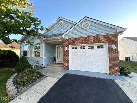 106 Chesterfield Lane Toms River NJ 08757