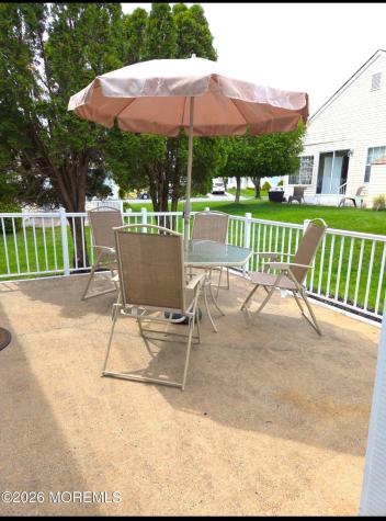 106 Chesterfield Lane Toms River NJ 08757