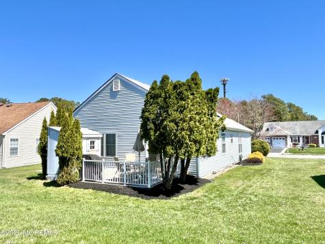 106 Chesterfield Lane Toms River NJ 08757