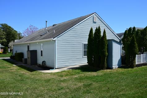 106 Chesterfield Lane Toms River NJ 08757