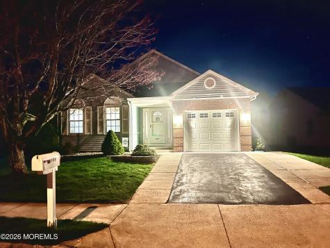 106 Chesterfield Lane Toms River NJ 08757