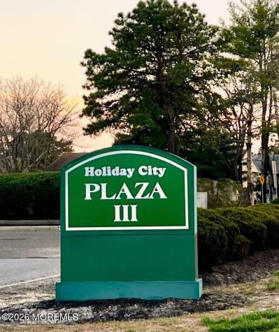 106 Chesterfield Lane Toms River NJ 08757