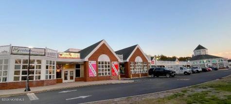106 Chesterfield Lane Toms River NJ 08757