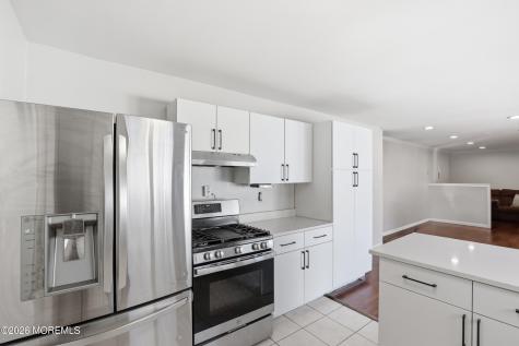 2 Chelsea Road Jackson NJ 08527