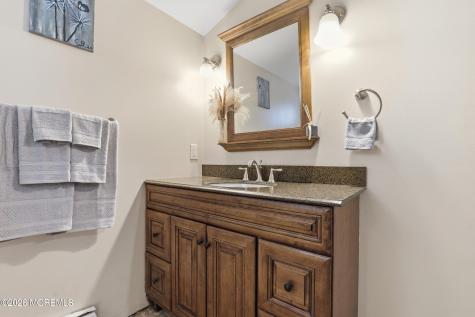 2 Chelsea Road Jackson NJ 08527