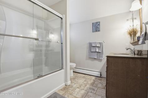 2 Chelsea Road Jackson NJ 08527