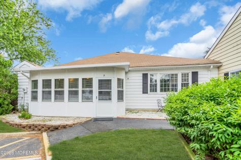 7 Dover Walk Toms River NJ 08753