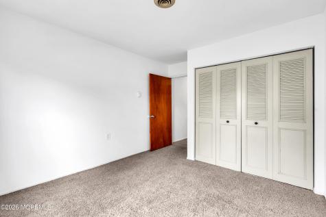 7 Dover Walk Toms River NJ 08753