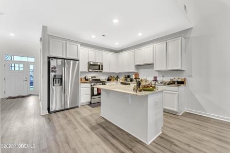 36 Aqueduct Boulevard New Egypt NJ 08533