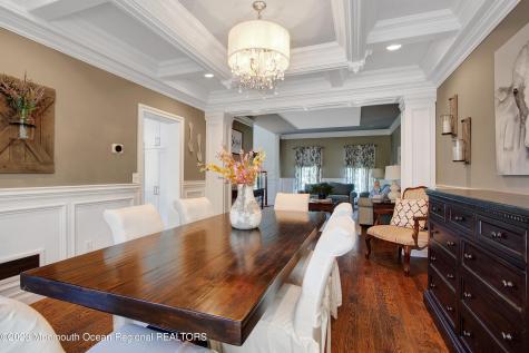 27 Nicklaus Lane Farmingdale NJ 07727