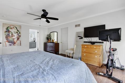 27 Nicklaus Lane Farmingdale NJ 07727