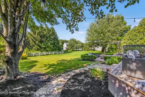 27 Nicklaus Lane Farmingdale NJ 07727