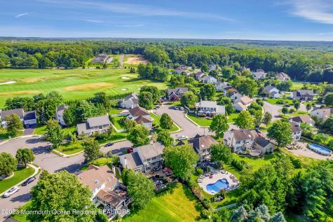27 Nicklaus Lane Farmingdale NJ 07727