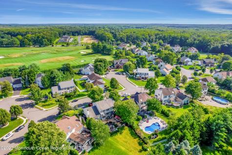 27 Nicklaus Lane Farmingdale NJ 07727