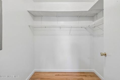 18 Pine Cluster Circle Manalapan NJ 07726