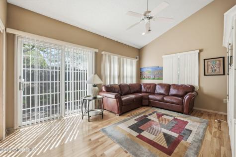 36 Wintons Way Monroe NJ 08831