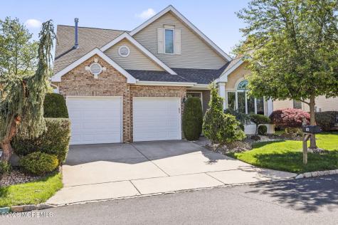 36 Wintons Way Monroe NJ 08831