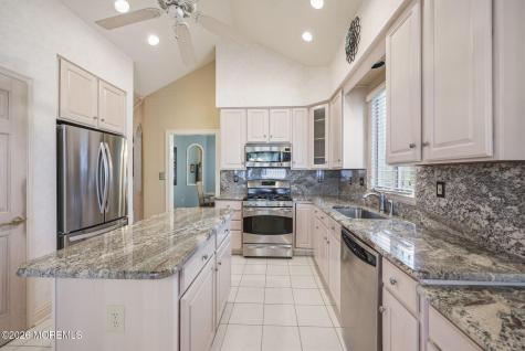36 Wintons Way Monroe NJ 08831