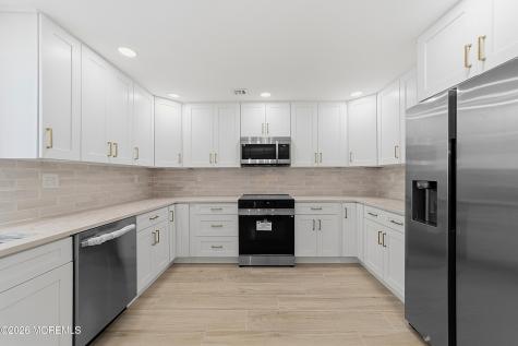 66 Essex Road Monroe Twp NJ 08831