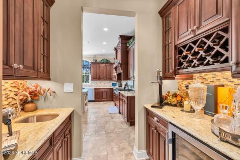 24 Embry Farm Road Marlboro NJ 07746