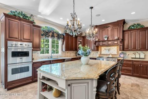 24 Embry Farm Road Marlboro NJ 07746