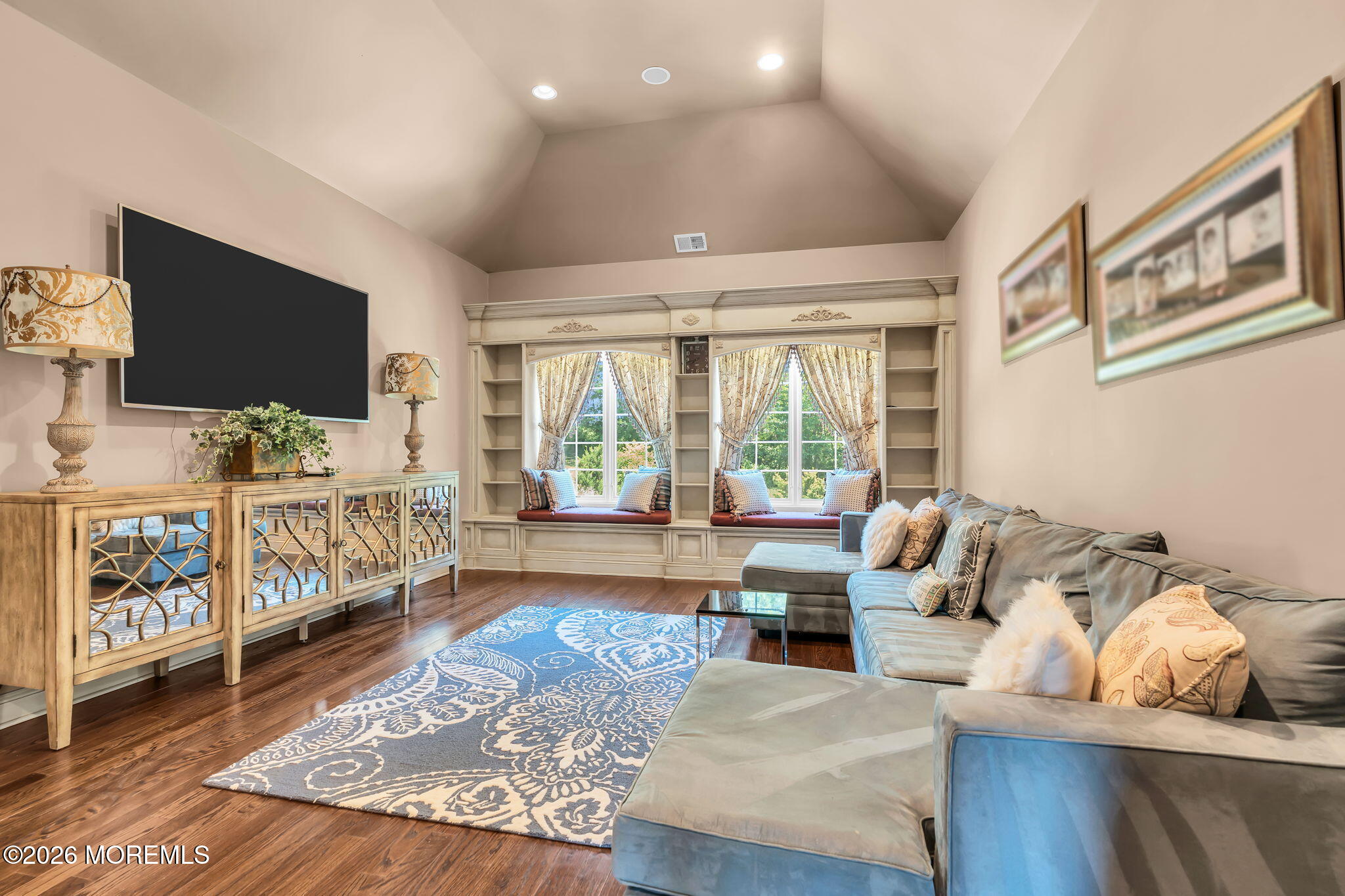 24 Embry Farm Road Marlboro NJ 07746