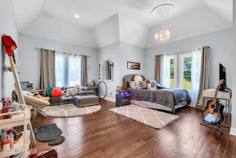 24 Embry Farm Road Marlboro NJ 07746