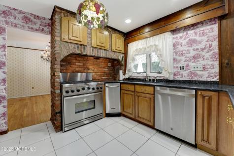 32 Woods Road Freehold NJ 07728
