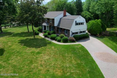 32 Woods Road Freehold NJ 07728