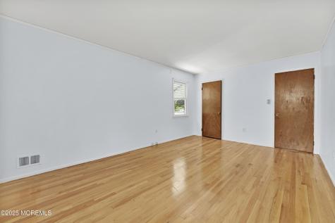 32 Woods Road Freehold NJ 07728