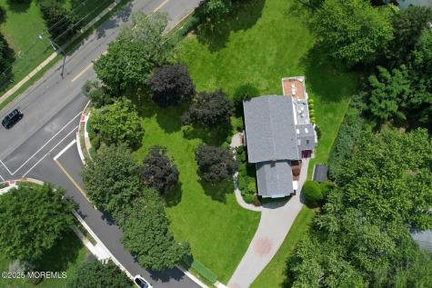 32 Woods Road Freehold NJ 07728