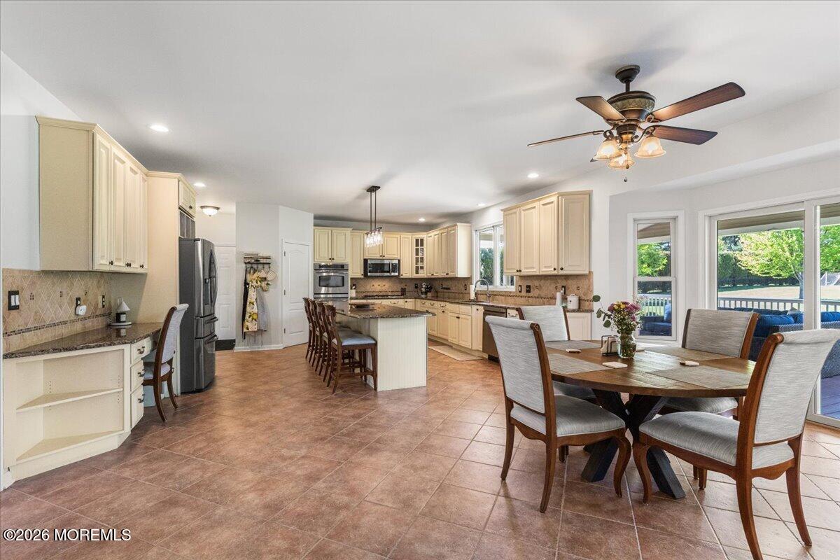 6 Hope Drive Millstone NJ 08510