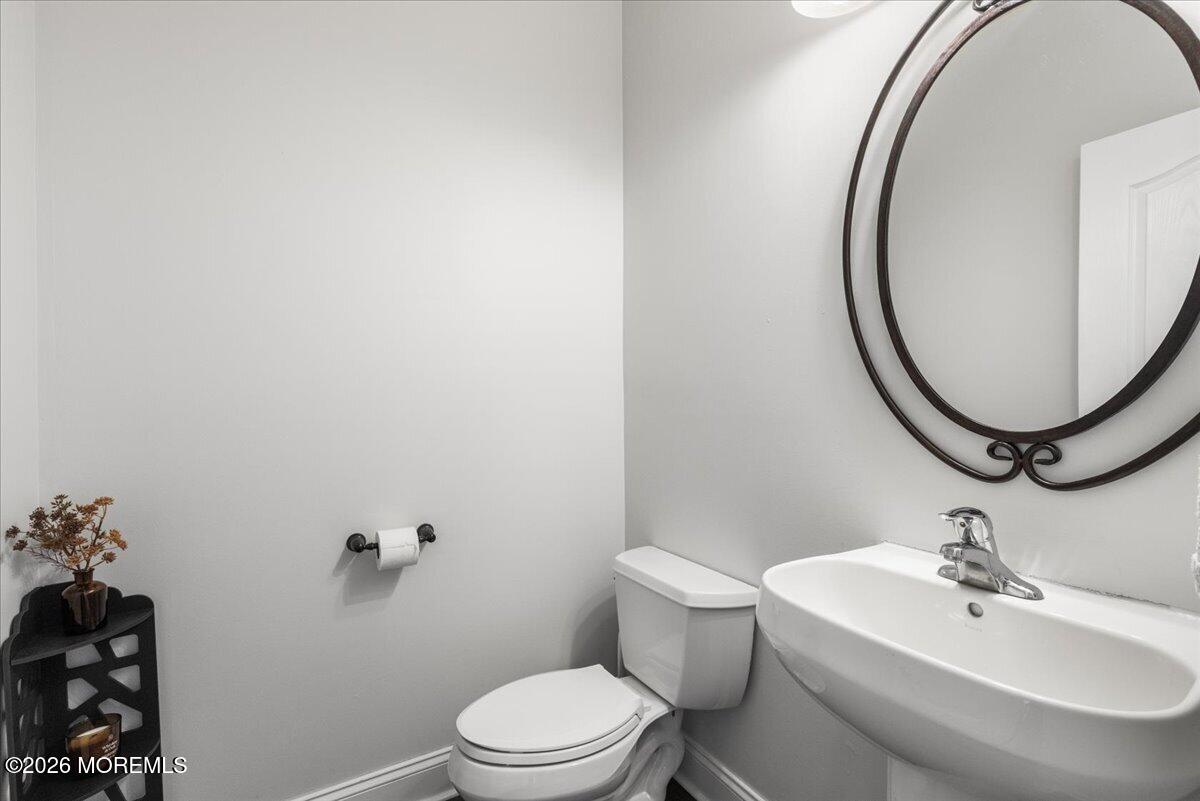 6 Hope Drive Millstone NJ 08510