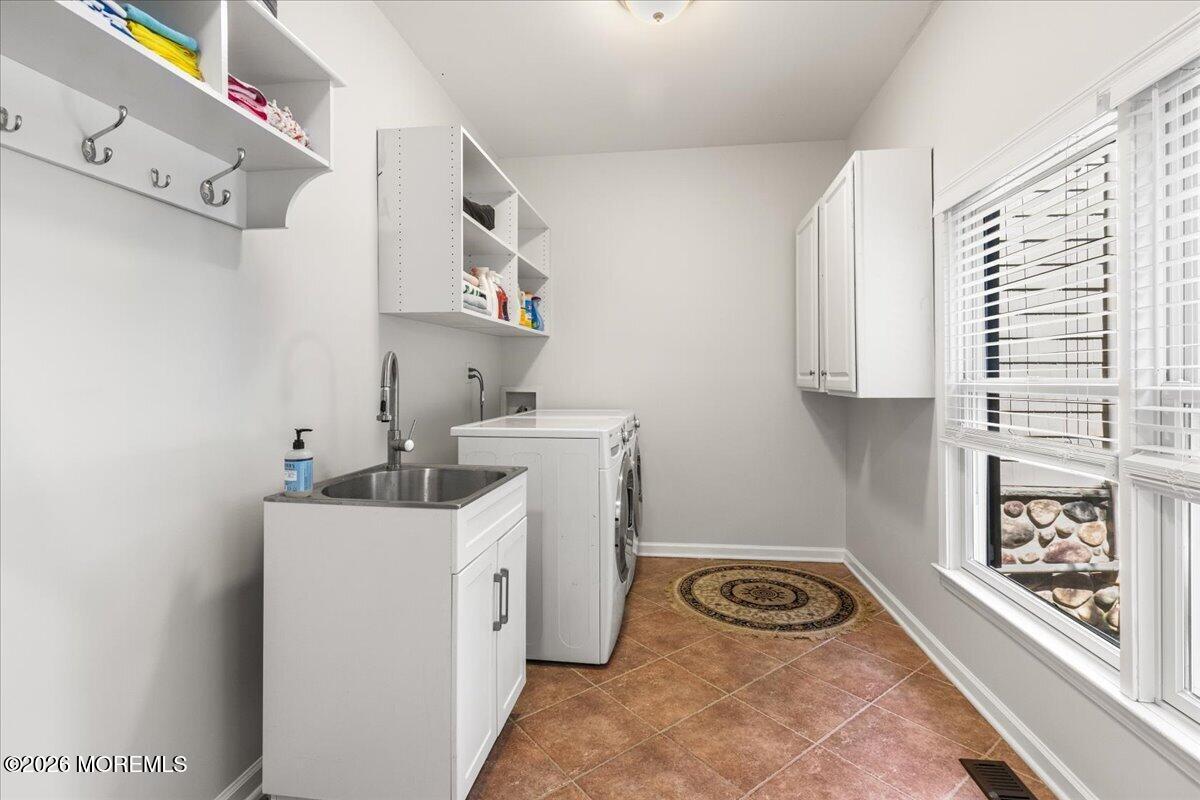 6 Hope Drive Millstone NJ 08510