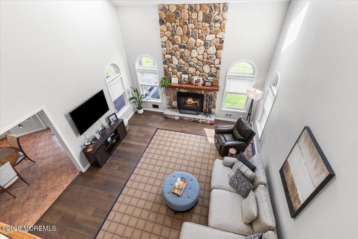6 Hope Drive Millstone NJ 08510