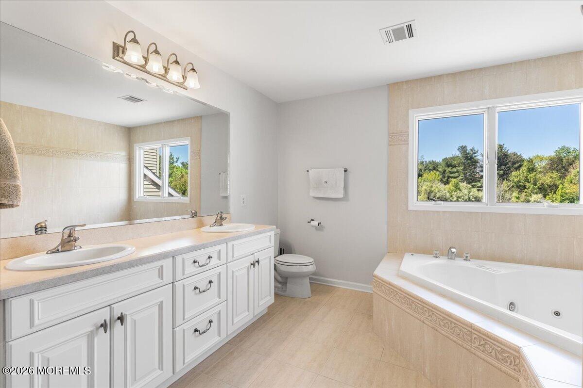 6 Hope Drive Millstone NJ 08510