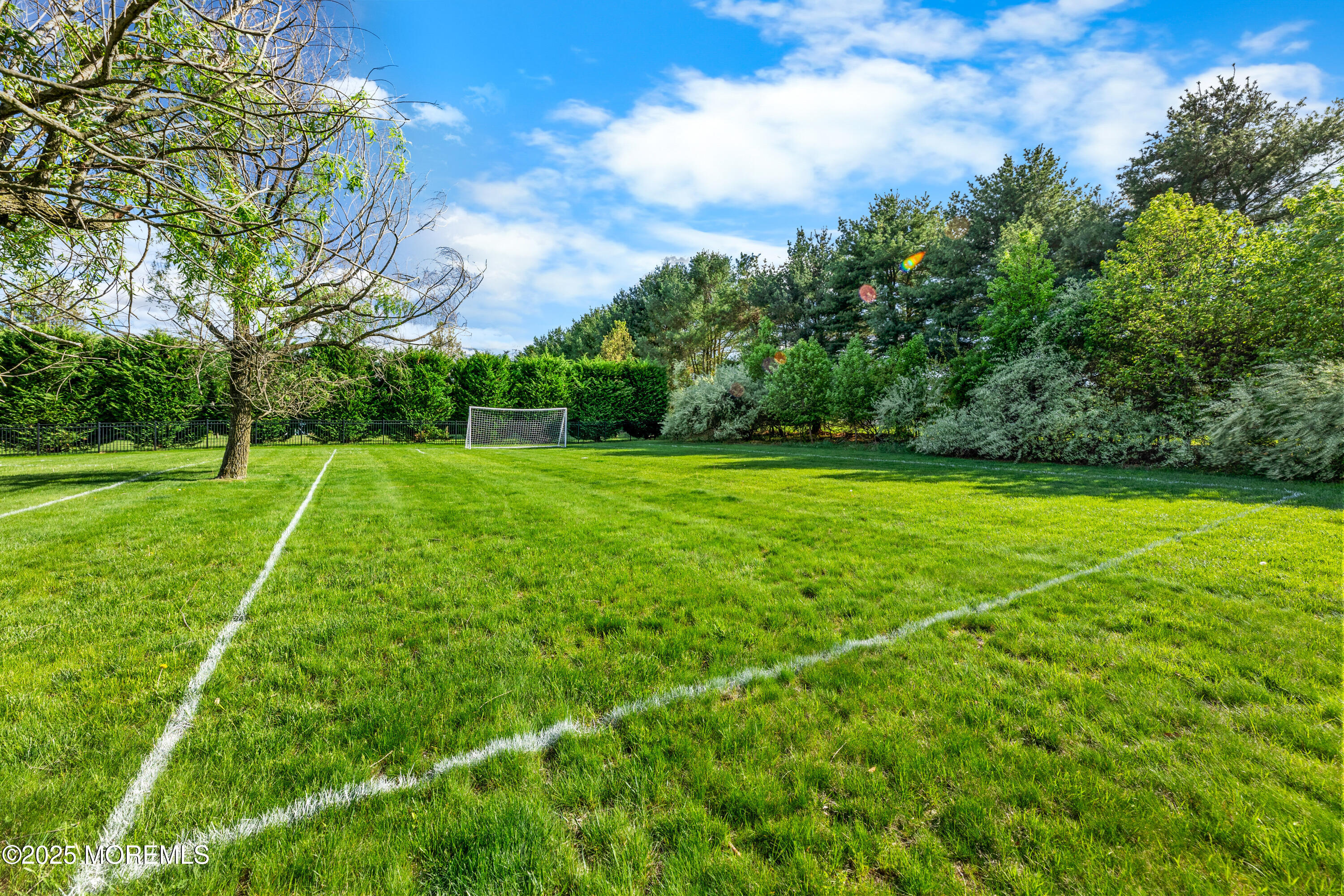 6 Hope Drive Millstone NJ 08510