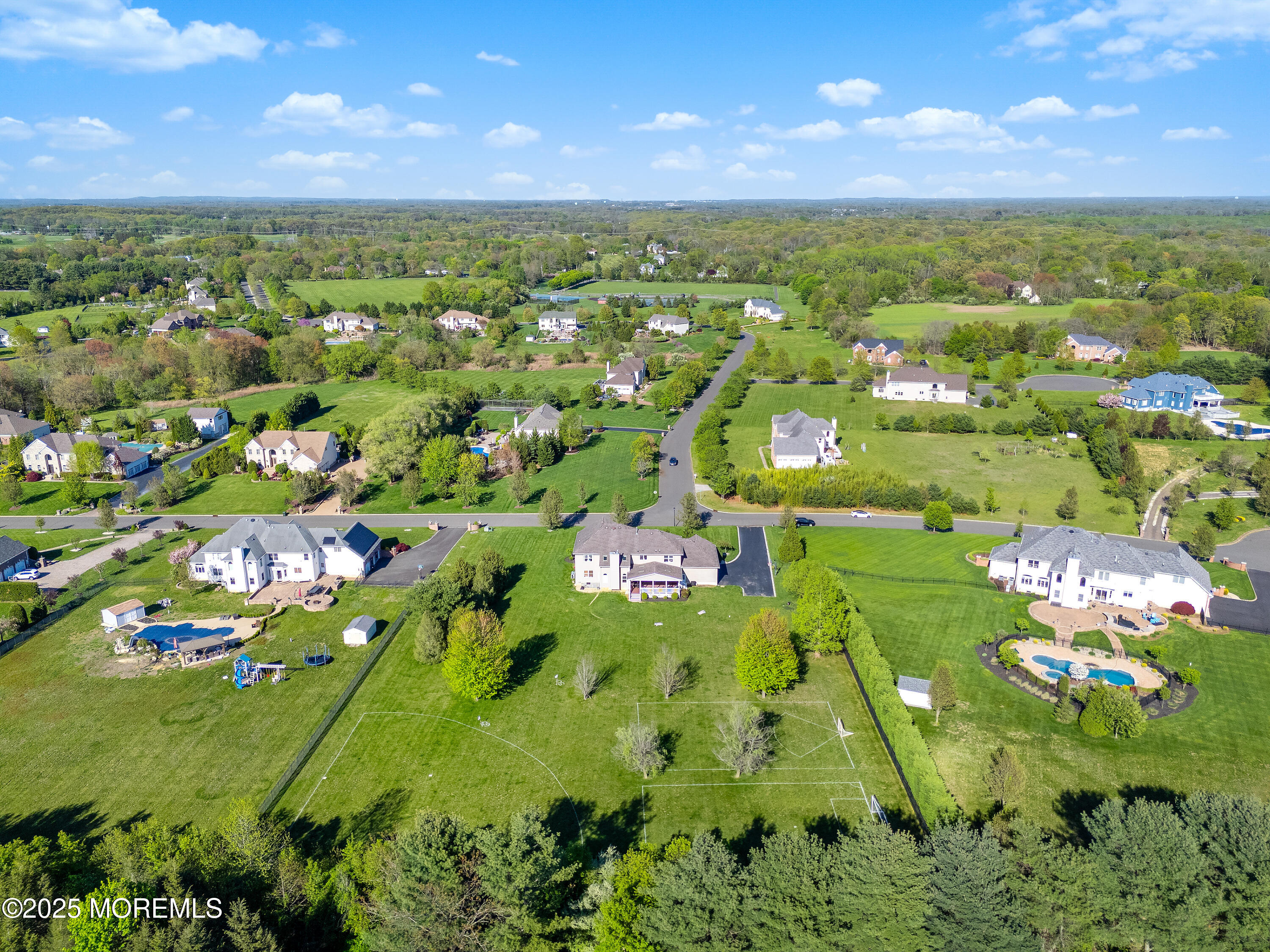 6 Hope Drive Millstone NJ 08510