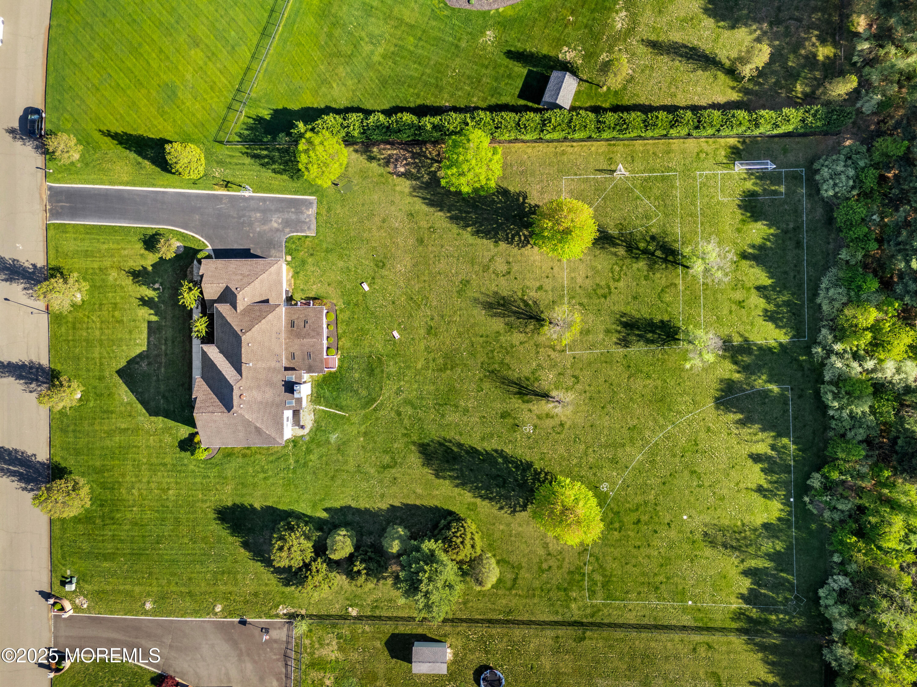 6 Hope Drive Millstone NJ 08510