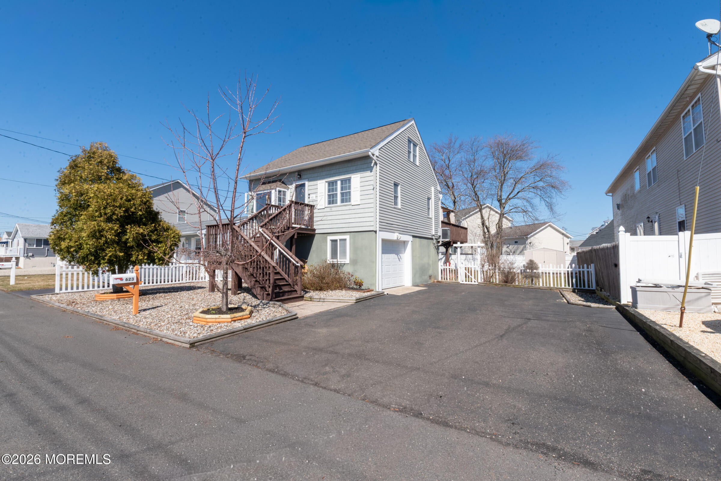 623 Beachwood Avenue Toms River NJ 08753